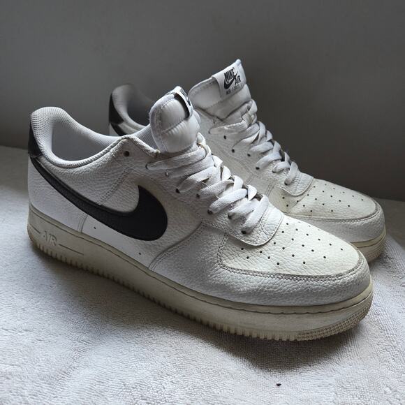 Nike Air Force 1 '07 Low White & Black Mens Sneakers - M Size 15 - Picture 1 of 7